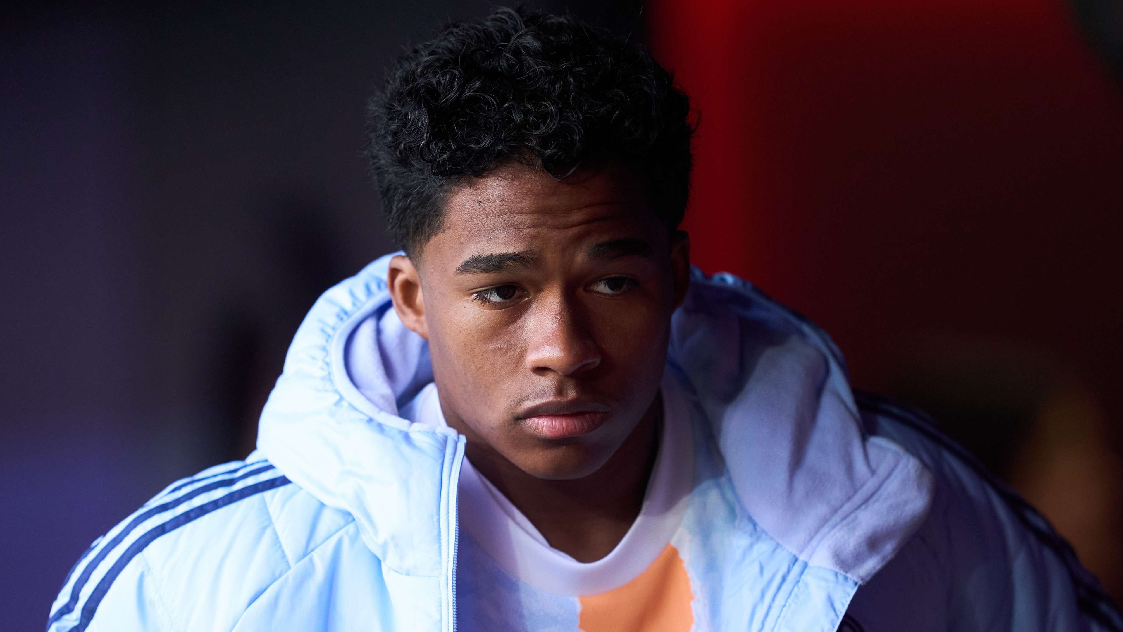 離開巴薩的 離開巴薩的